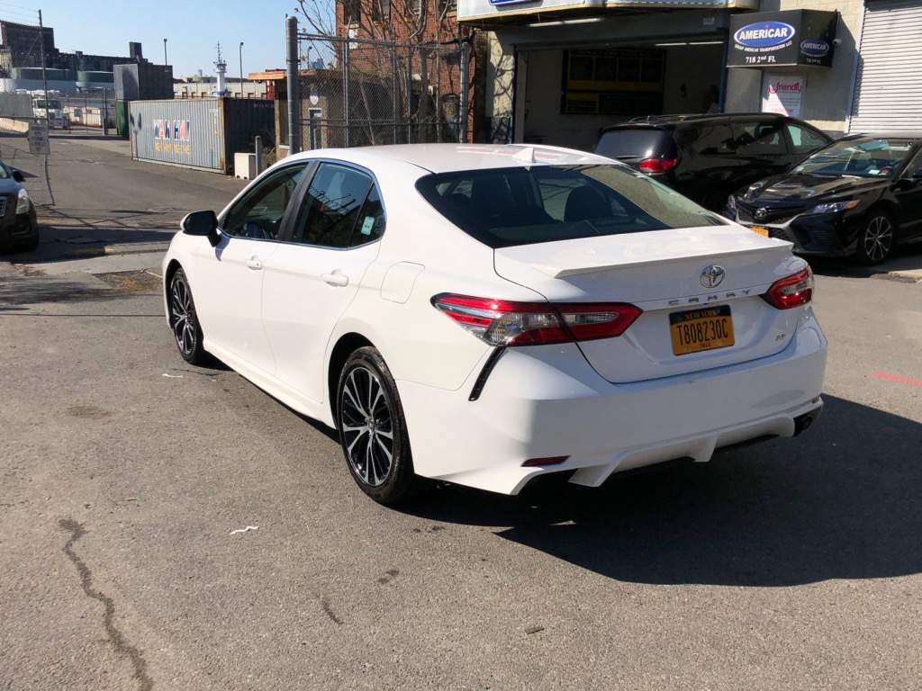 Friendly - Uber Car Lease - Pick up your vehicle